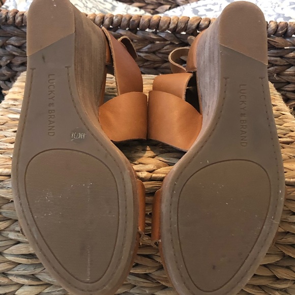 Lucky Brand Landrita Wedge - Picture 3 of 8